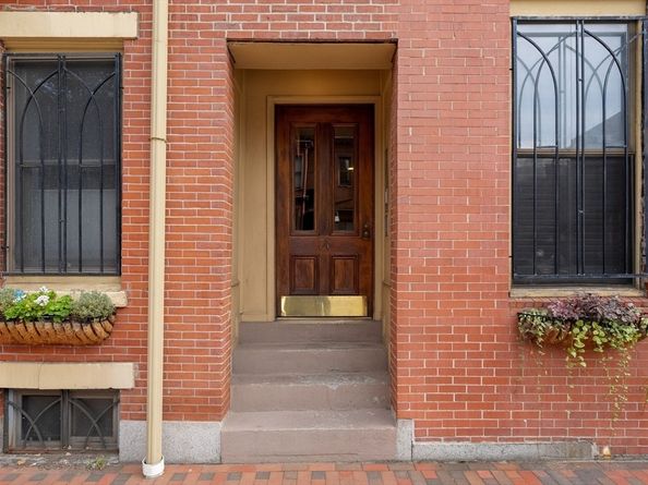 74 Appleton St 5, Boston MA 02116