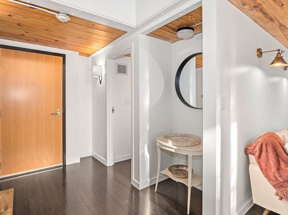 1 Aberdeen Way 113, Cambridge MA 02138