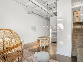 1 Aberdeen Way 113, Cambridge MA 02138
