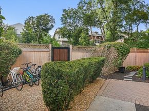 1 Aberdeen Way 113, Cambridge MA 02138