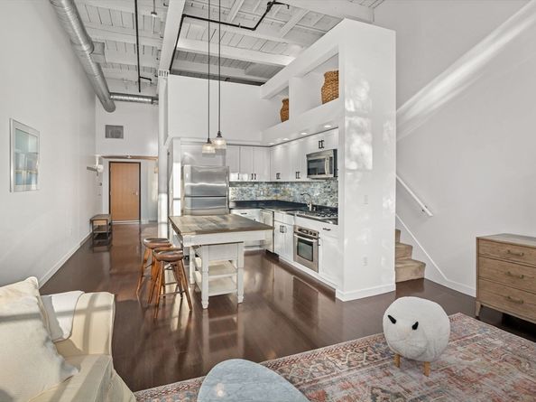 1 Aberdeen Way 113, Cambridge MA 02138
