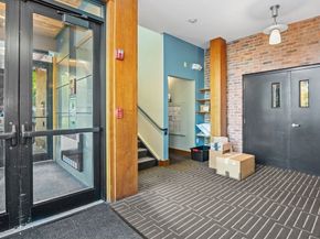 1 Aberdeen Way 113, Cambridge MA 02138