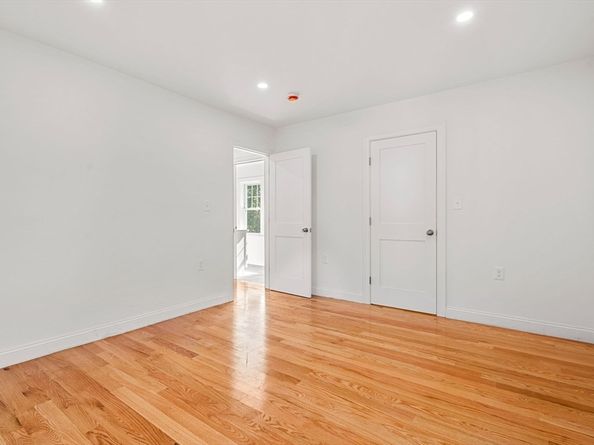 29 Willson Street, Salem MA 01970