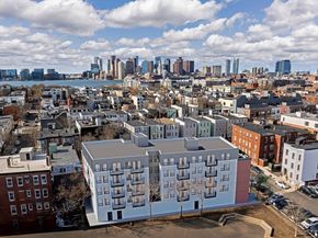 9 Mckay Pl 209, Boston MA 02128