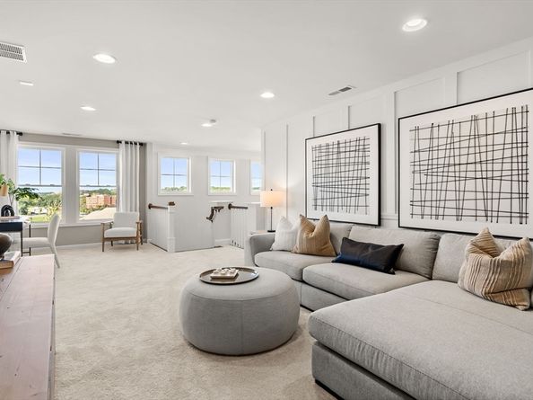 10 Mason Way 061, Woburn MA 01801