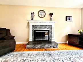 7 Tower Hill Rd, Oxford MA 01540