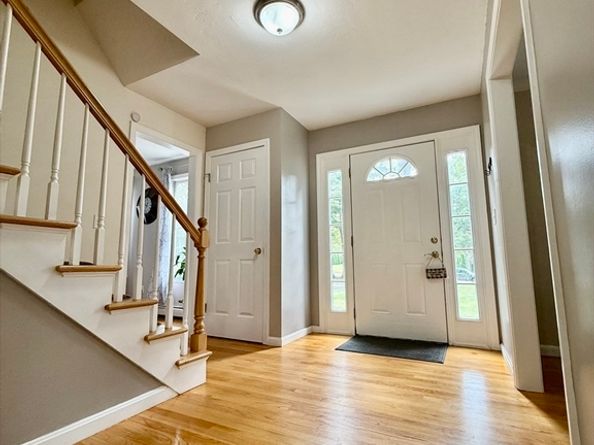 7 Tower Hill Rd, Oxford MA 01540