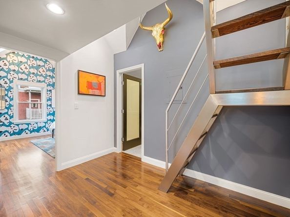 72 Tuttle St 3, Boston MA 02125