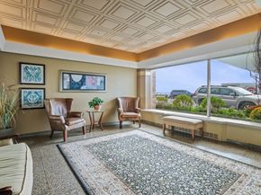 300 Lynn Shore Dr 408, Lynn MA 01902