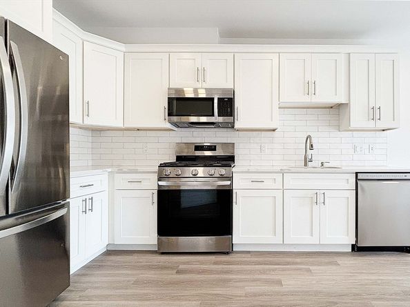 1133 North Shore Rd 205, Revere MA 02151