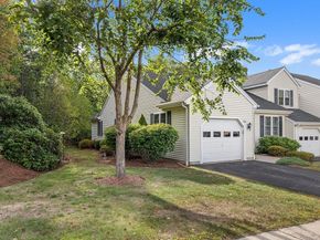 126 Saddlebred Road 63BB, Fitchburg MA 01420