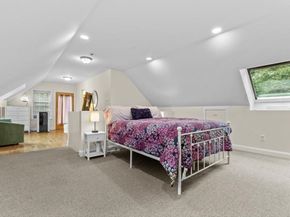 121 Bullard St, Holliston MA 01746
