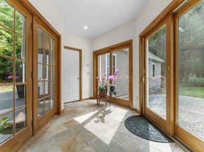 121 Bullard St, Holliston MA 01746