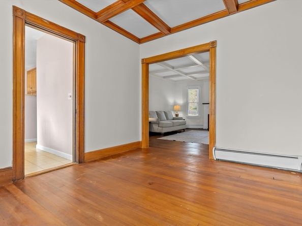 326 William St, Stoneham MA 02180