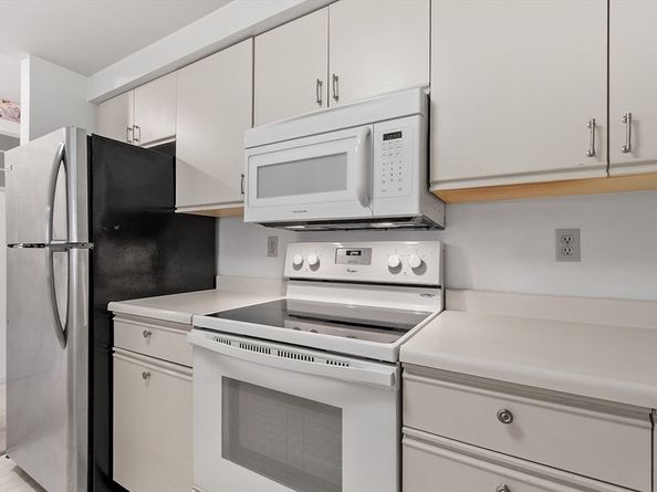 148 Main Street S327, North Andover MA 01845