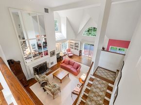 18 Phillips Pond Rd 18, Natick MA 01760