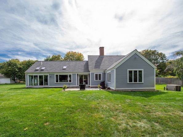 179 Washington St, Boxford MA 01921