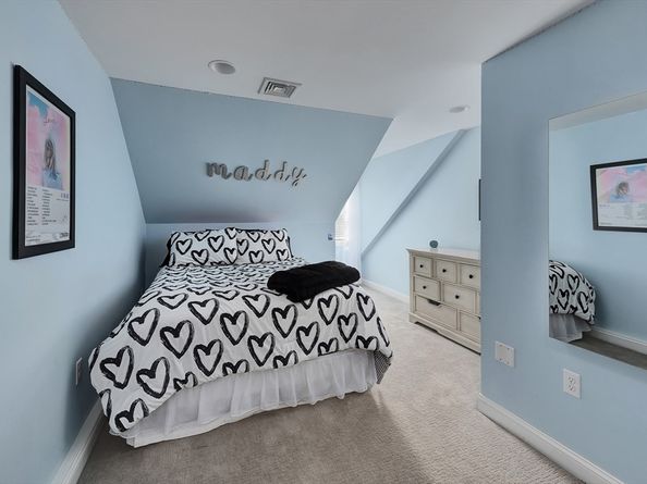 179 Washington St, Boxford MA 01921
