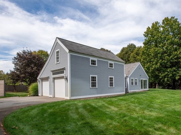 179 Washington St, Boxford MA 01921
