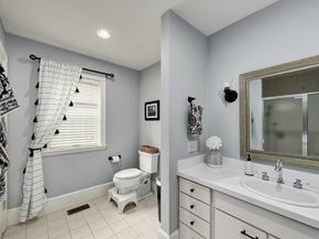 179 Washington St, Boxford MA 01921