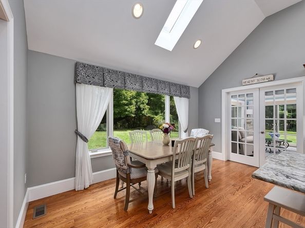 179 Washington St, Boxford MA 01921