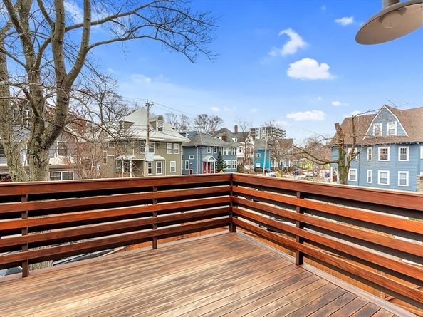 95 Beals Street 2, Brookline MA 02446