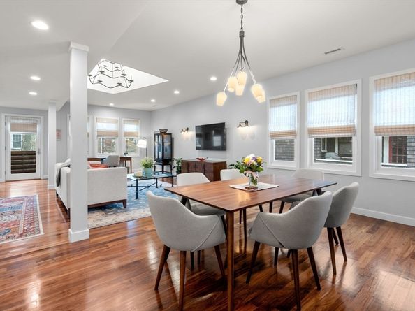 95 Beals Street 2, Brookline MA 02446