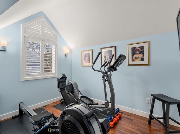 95 Beals Street 2, Brookline MA 02446
