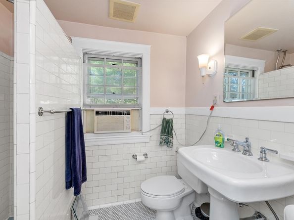 1801 Beacon Street, Newton MA 02468