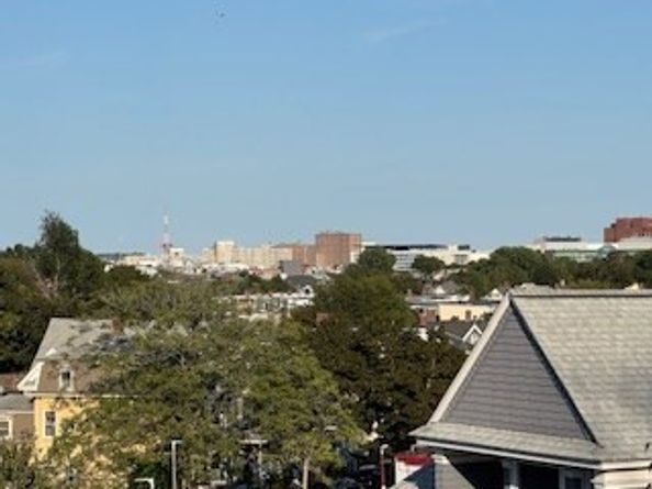 25 Whitby Terrace 3, Boston MA 02125