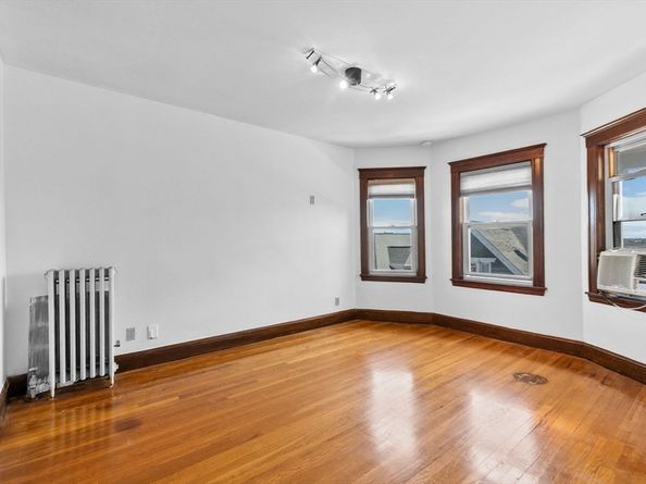25 Whitby Terrace 3, Boston MA 02125