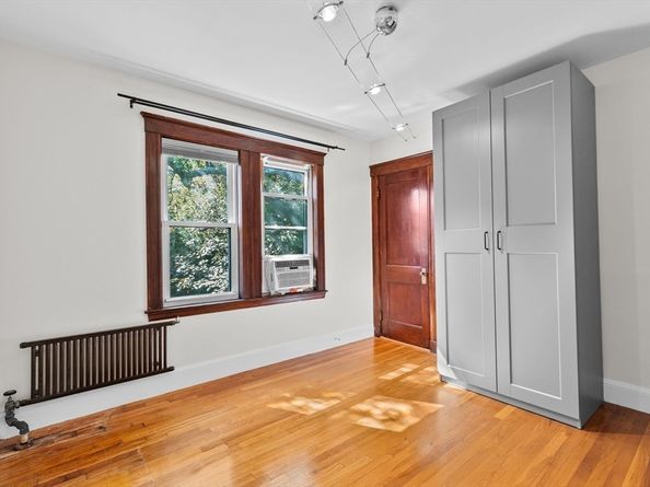 25 Whitby Terrace 3, Boston MA 02125