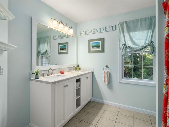 150 Sprague, Northbridge MA 01534