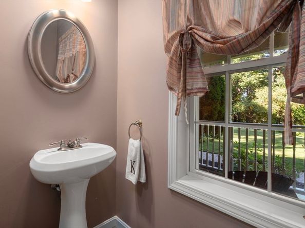 150 Sprague, Northbridge MA 01534