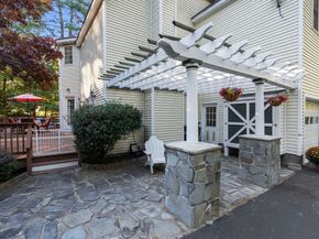 150 Sprague, Northbridge MA 01534