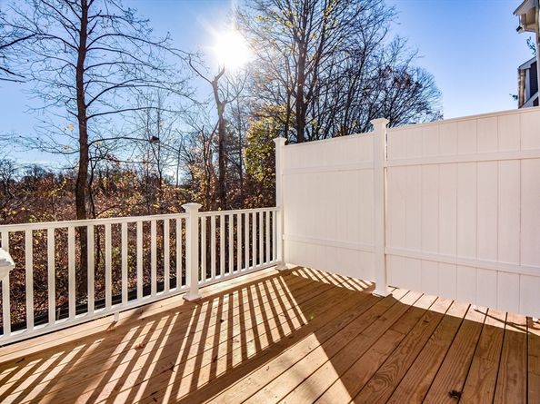 7 Orchard View Circle 7, Framingham MA 01702