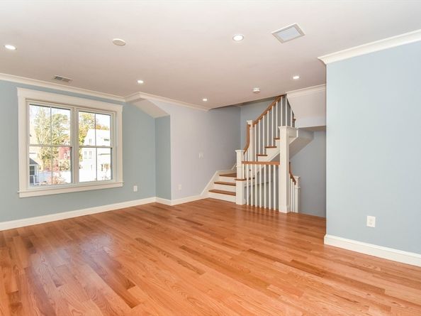 7 Orchard View Circle 7, Framingham MA 01702