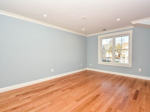 7 Orchard View Circle 7, Framingham MA 01702