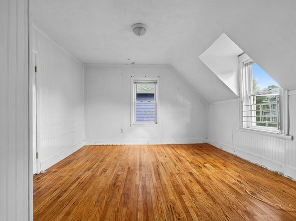 7 Woodbine St, Somerville MA 02143