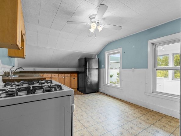 7 Woodbine St, Somerville MA 02143