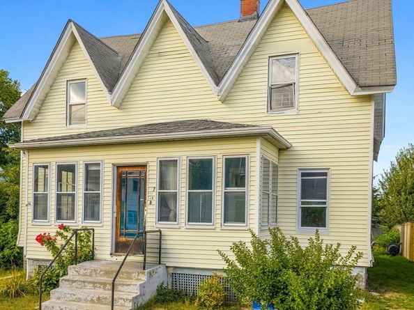 7 Woodbine St, Somerville MA 02143