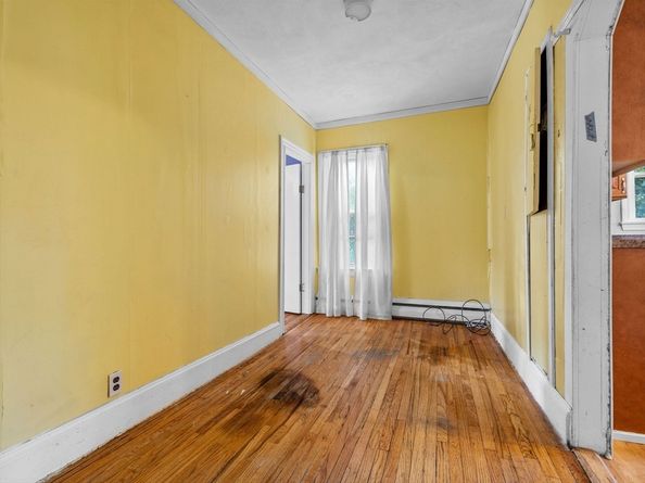 7 Woodbine St, Somerville MA 02143