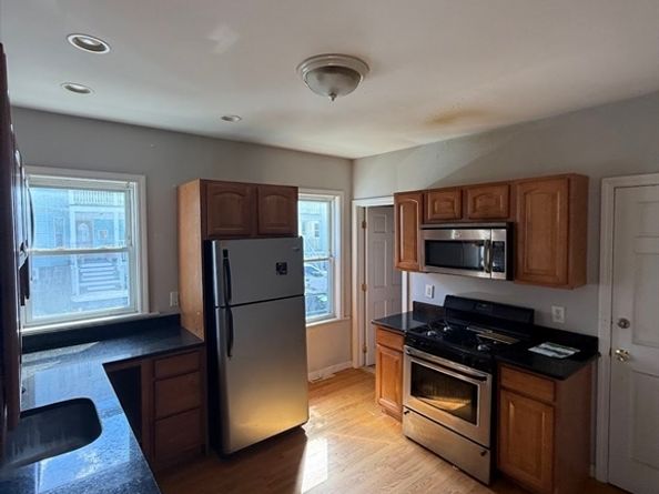 22 Saint Marks Rd 1, Boston MA 02124