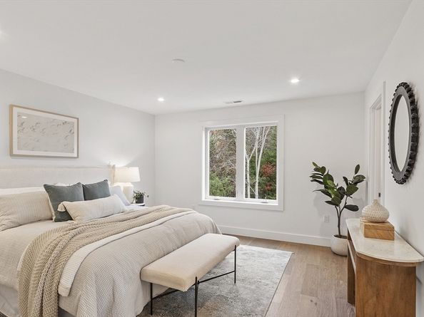 225 Middlesex Turnpike 106, Burlington MA 01803