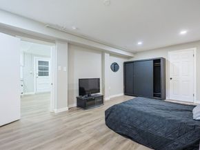 256 S Main St, Hopedale MA 01747