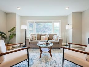 256 S Main St, Hopedale MA 01747