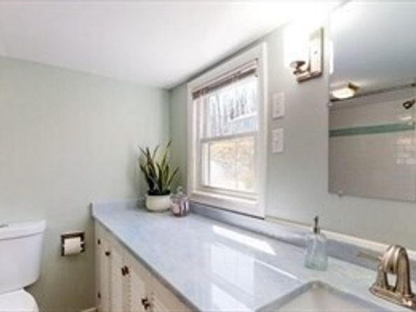 19 South Sreet, Leicester MA 01611