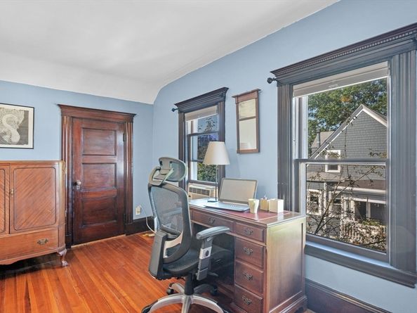 27 Gilman Ter, Somerville MA 02145
