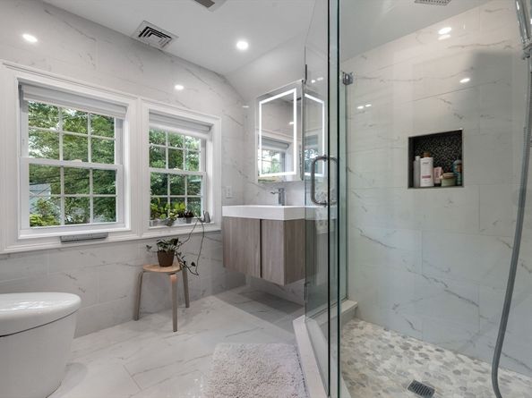 83 Payson Rd, Brookline MA 02467