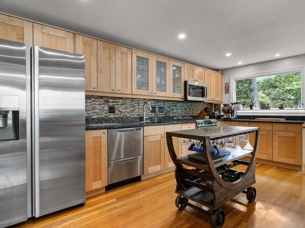83 Payson Rd, Brookline MA 02467